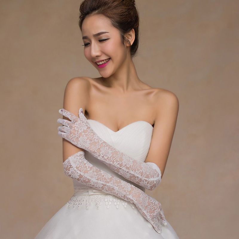 Găng tay vải ren thời trang sang trọng cho cô dâu