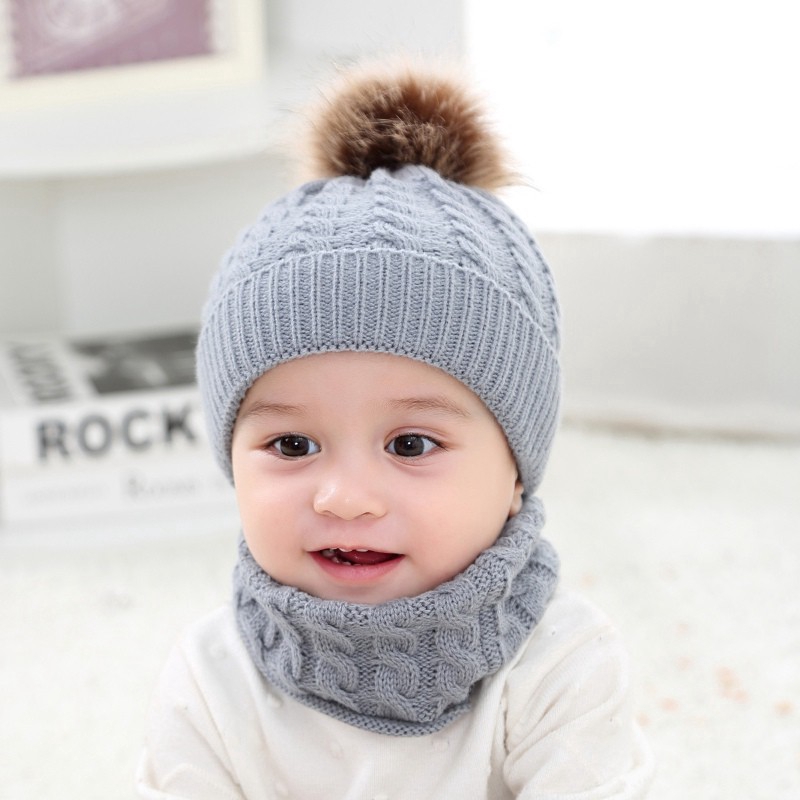 Nón và khăn choàng cổ xinh xắn cho em bé