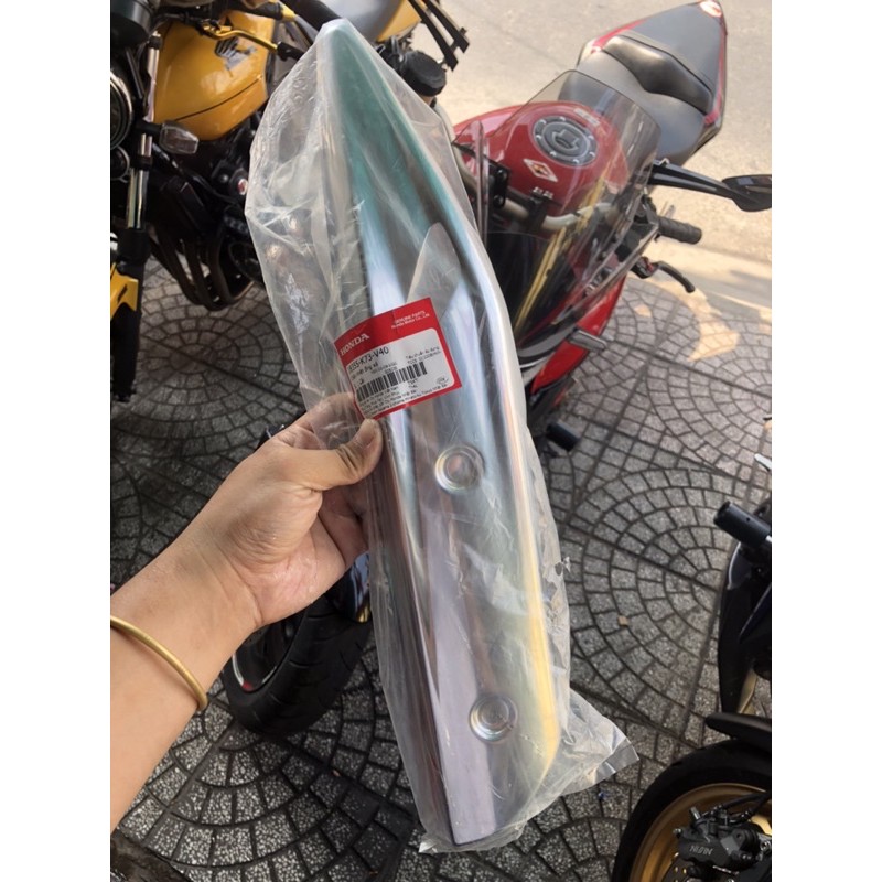 Ốp pô Future 2020