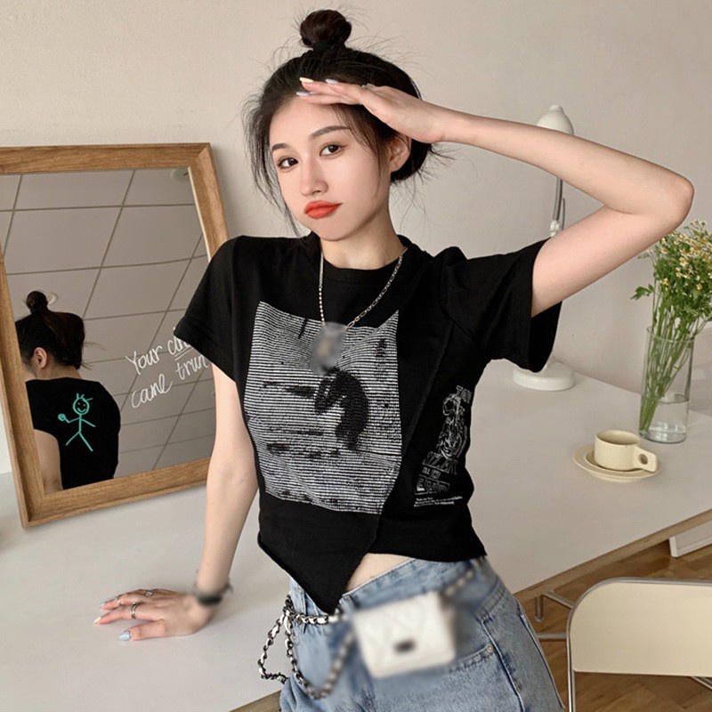 Áo Croptop Tay Ngắn Dáng Ôm Thiết Kế Lệch Tà Thời Trang Quyến Rũ Cho Nữ