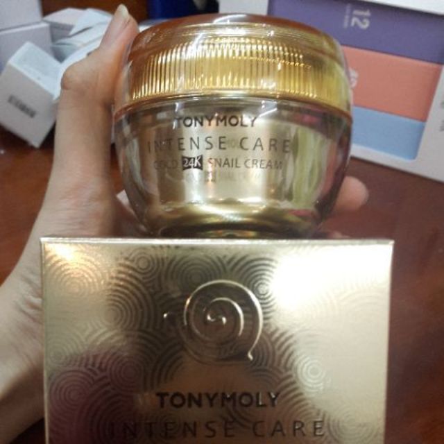 Kem ốc sên Tonymoly Intense Care Gold 24K Snail Cream