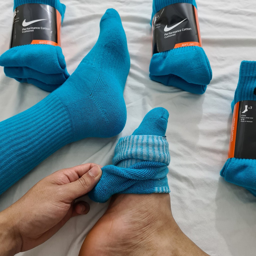 Pack 3 đôi tất thể thao Nike cao cổ màu Blue Mã 3 - Free ship + Quà tặng Loved socks by TatsTats.vn