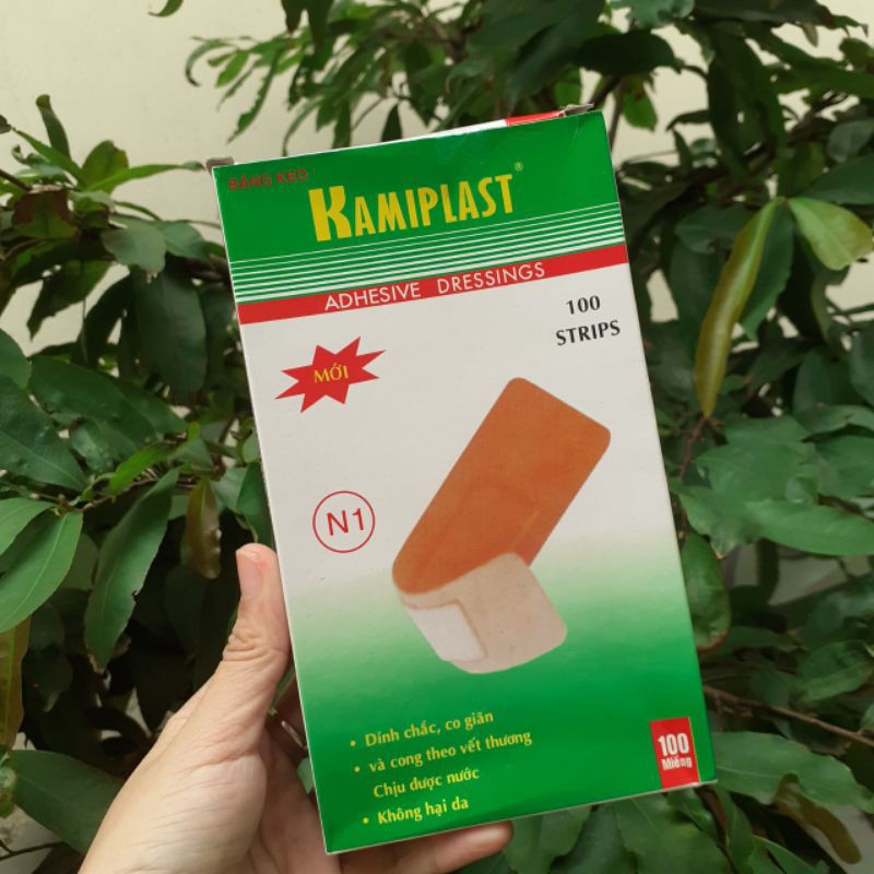 Hộp 100 miếng băng cá nhân KamiPlast