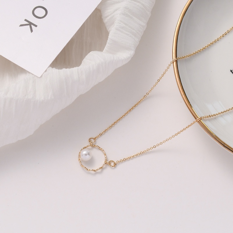 Vòng cổ choker mặt tròn ziczac đính hạt trai VC008 Leous Accessories