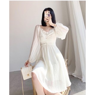 Váy trắng nhún eo
