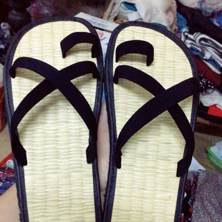 Dép chiếu Hội An