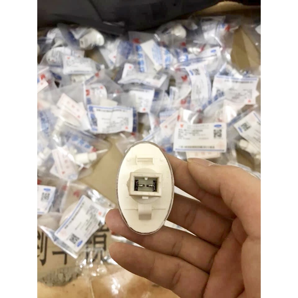 Đèn xi nhan gương Ford Transit