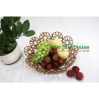 Đĩa nhựa giả mây đựng trái cây rau quả xinh xắn hình đồng tiền.