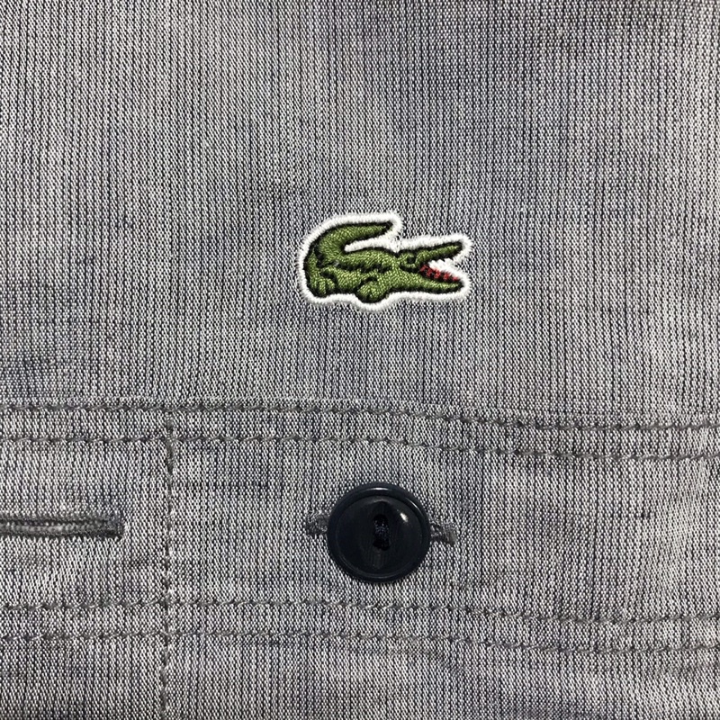 Áo sơ mi Nam dài tay hiệu Lacoste màu xám size 40 fit 65kg m7