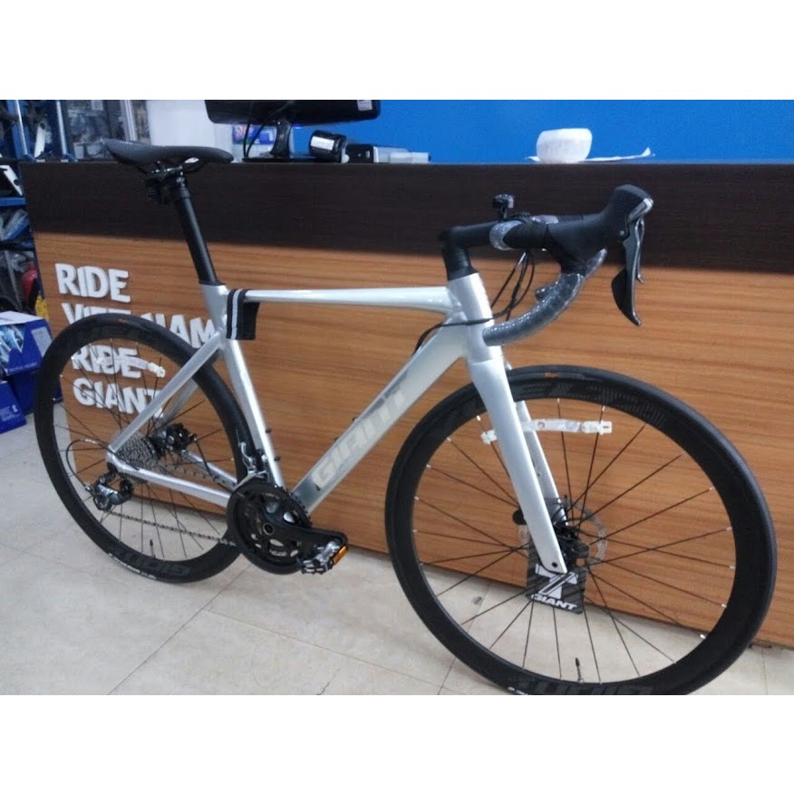 Xe đạp đua đường trường Giant Propel SL D - 2021