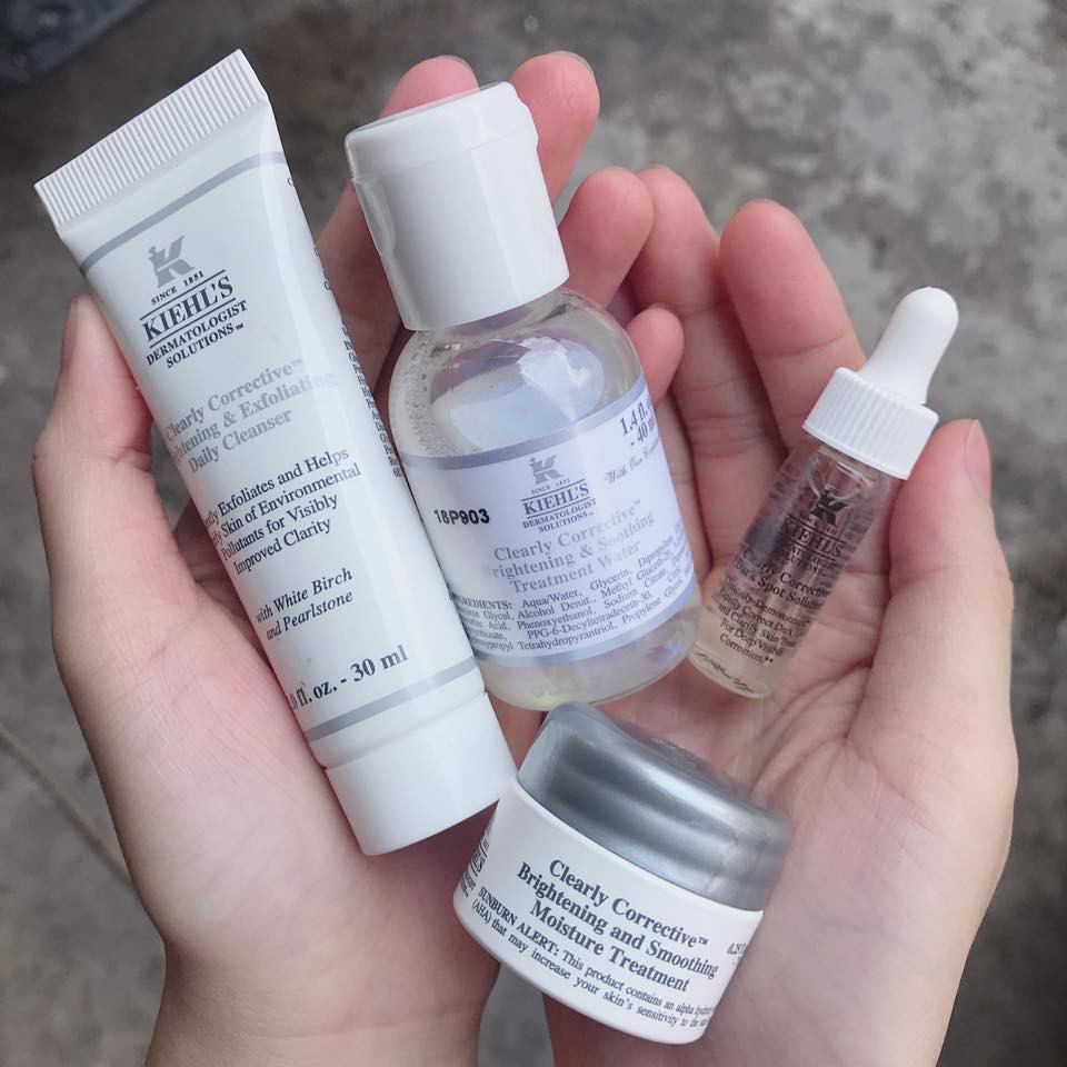 MẪU MỚI - Kem Dưỡng Trắng Clearly Corrective Brightening And Smoothing Kiehl's