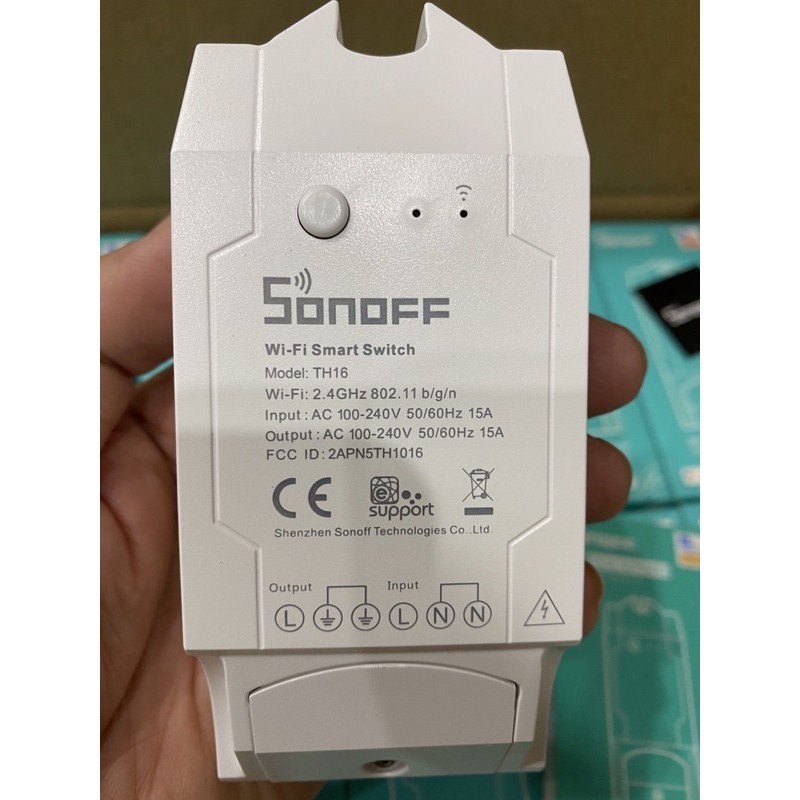 Sonoff TH16 - 15A - 3300W Công tắc điều khiển qua Wifi 3G 4G hỗ trợ cảm biến nhiệt độ độ ẩm