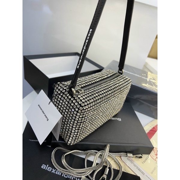 Túi kẹp nách đá