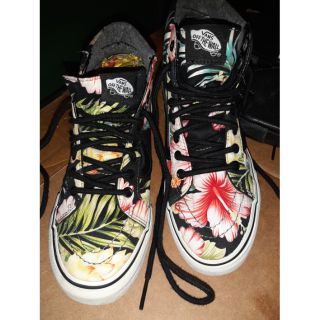 giày vans real size 37 cond 9,5 giá học sinh