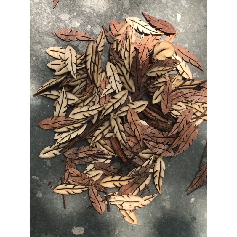Combo 20 Lá gỗ handmade trang trí-móc khoá 🍃🍃
