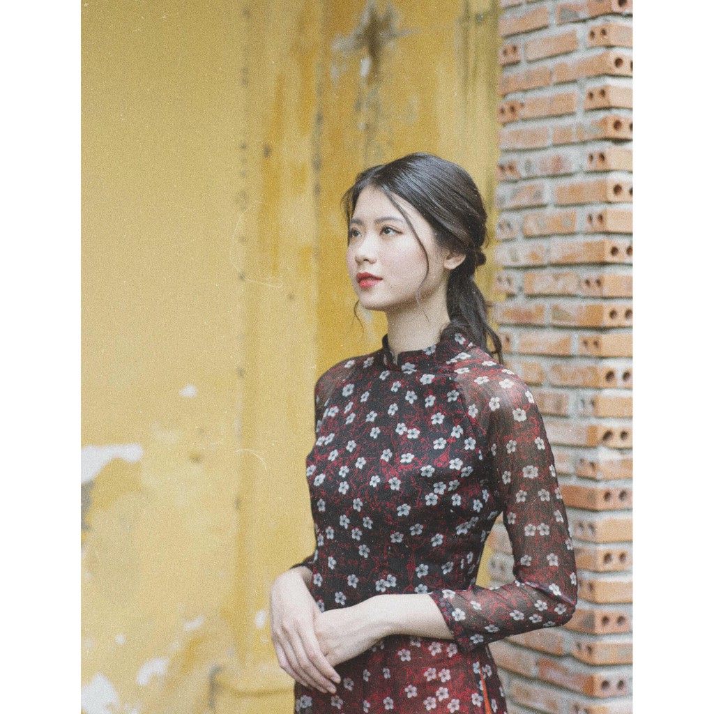Áo dài voan hoa Chu Sa form truyền thống