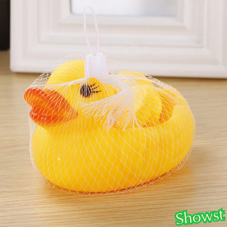 Set vịt cao su đồ chơi cho bé chơi khi tắm