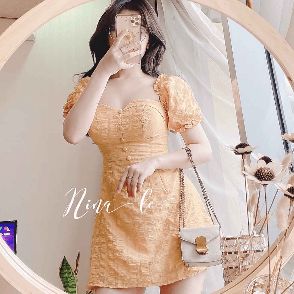ĐẦM SUÔNG XỐP CHỈ TAY CON PHỐI NÚT TÔN DÁNG SIÊU CUTE UP