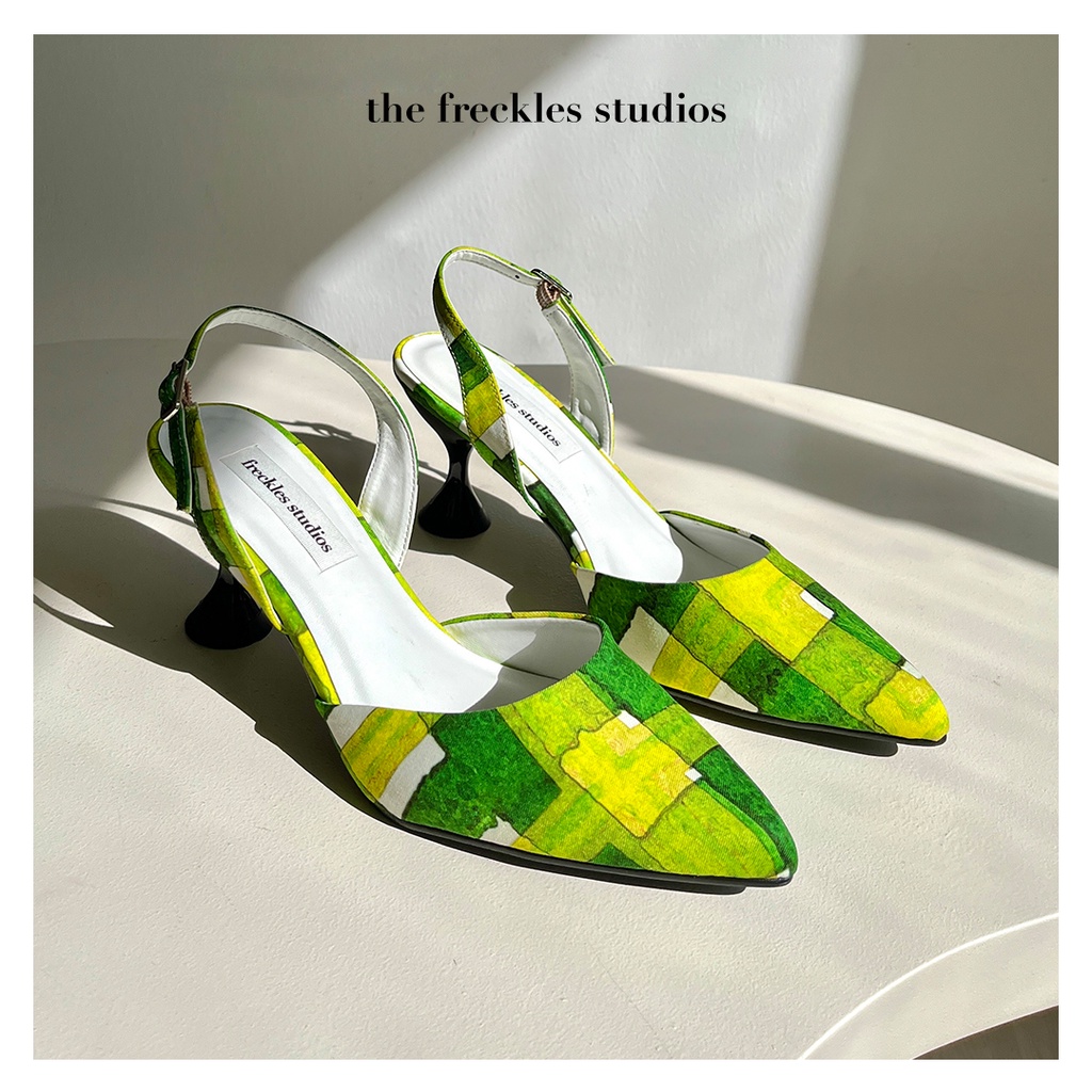 Giày Cao Gót Quai Hậu Freckles Studios Mũi Nhọn Slingback 7cm Hoa Caro