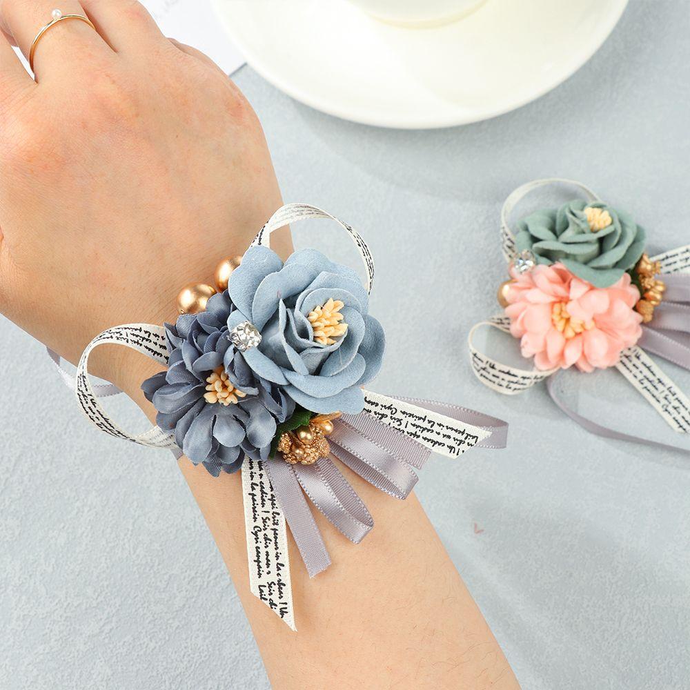 Vòng Hoa Đeo Cổ Tay Cho Cô Dâu Trong Tiệc CướiVòng Tay Hoa Phụ Kiện Cho Cô Dâu