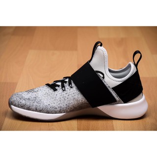 GIÀY THỂ THAO NIKE NỮ