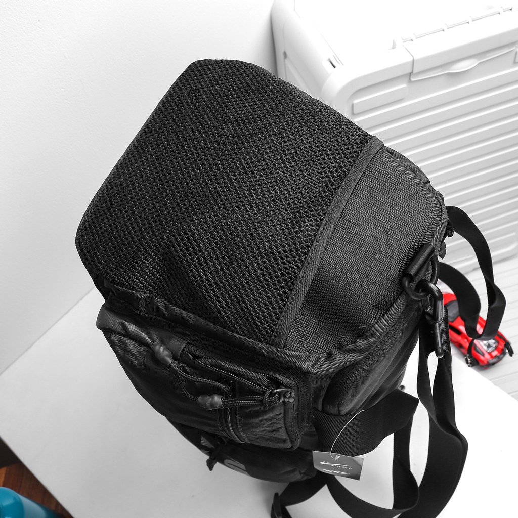 Túi trống du lịch/Túi tập Gym Training Poly thể thao chất liệu chống thấm nước, có ngăn đựng riêng đồ ướt, đồ tập