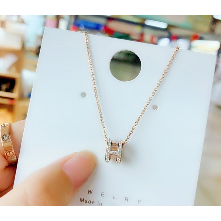 Dây chuyền nữ titan màu hồng chữ H đính đá siêu đẹp, bền màu, hợp thời trang
