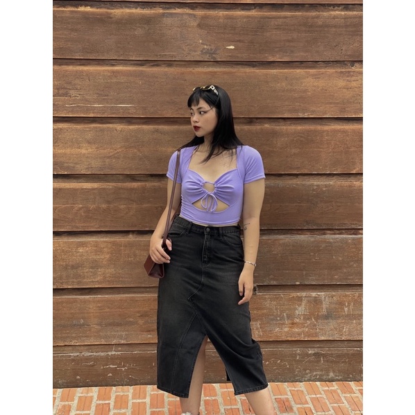 Áo croptop khoét ngực RENCHA
