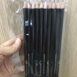 Bút chì đen. Chì màu. Gôm. Chuốt chì