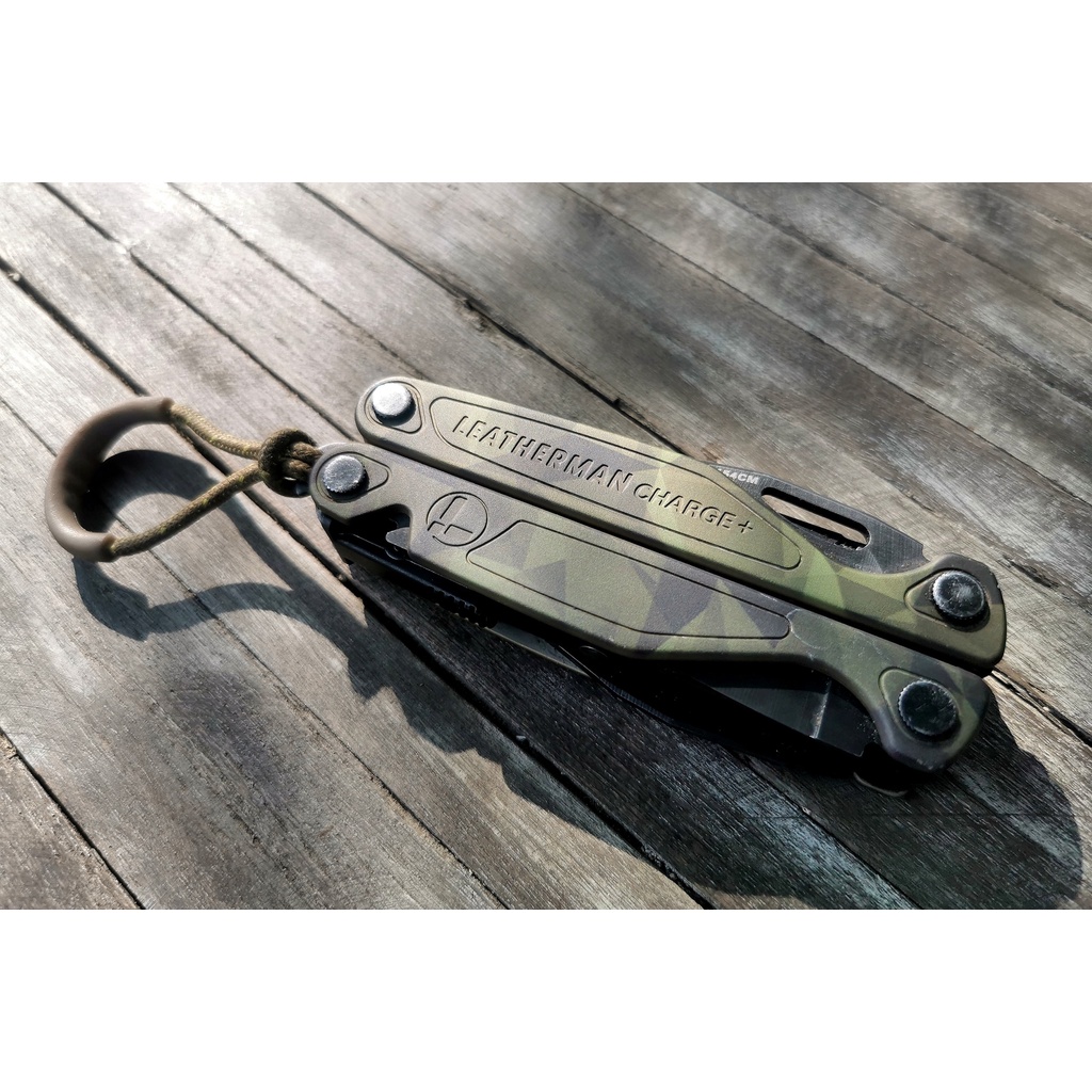 Leatherman Charge G10 Camo Hàng Chính hãng với 19 tool tiện lợi sử dụng trong gia đình + cắm trại |