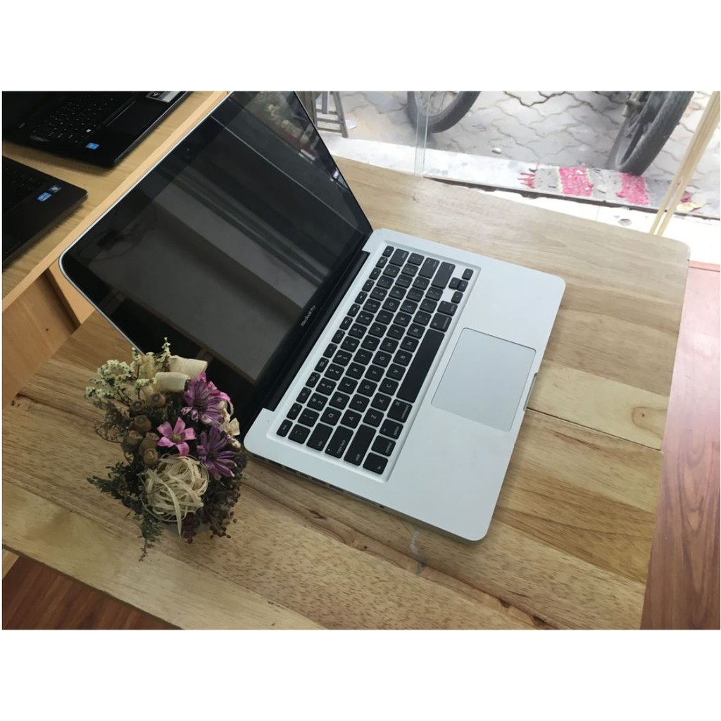 Mác Búc Pro 2011 Core i5/Ram 4Gb/SSD Nhanh Màn 13inch Cực Đẹp Sang Chảnh -Tặng PK