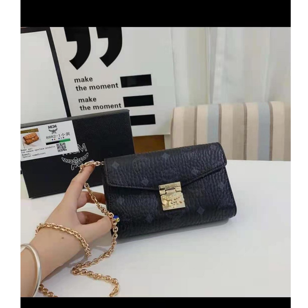 Túi đeo chéo phong cách Hàn Quốc thời trang có hộp đầy đủ 21x9 X 12cm X 2021 | BigBuy360 - bigbuy360.vn