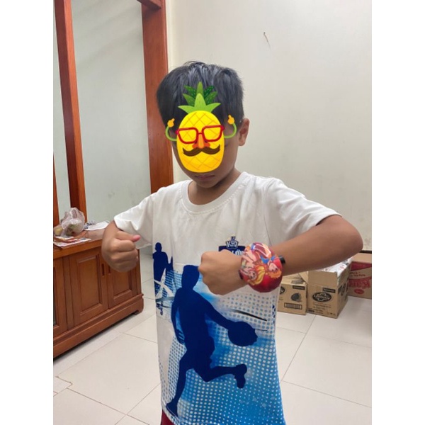 Đồng hồ chiếu hình 3D