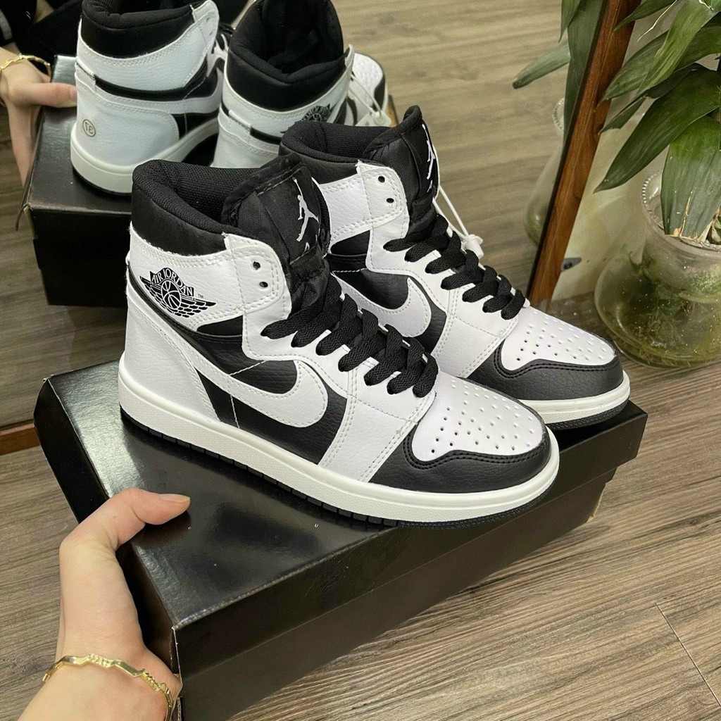 Giày Thể Thao Nike_Air Jodan Panda Cao Cổ Đen  Trắng