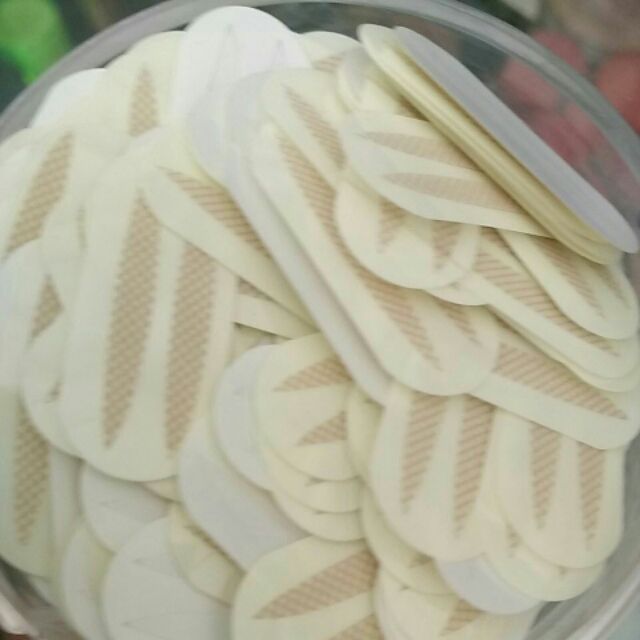 Tắt lẻ vỉ dán mí ( 4 miếng )
