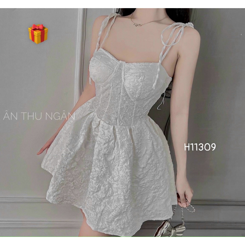 Đầm 2 dây nữ body dáng ngắn xoè trơn chất gấm hột