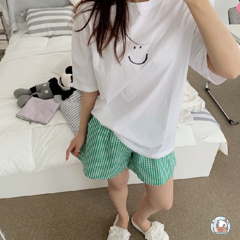 Bộ Đồ Ngủ Gồm Áo Tay Ngắn Và Quần Ngắn Dáng Rộng Họa Tiết Hoạt Hình Thời Trang Mùa Hè Hàn Quốc