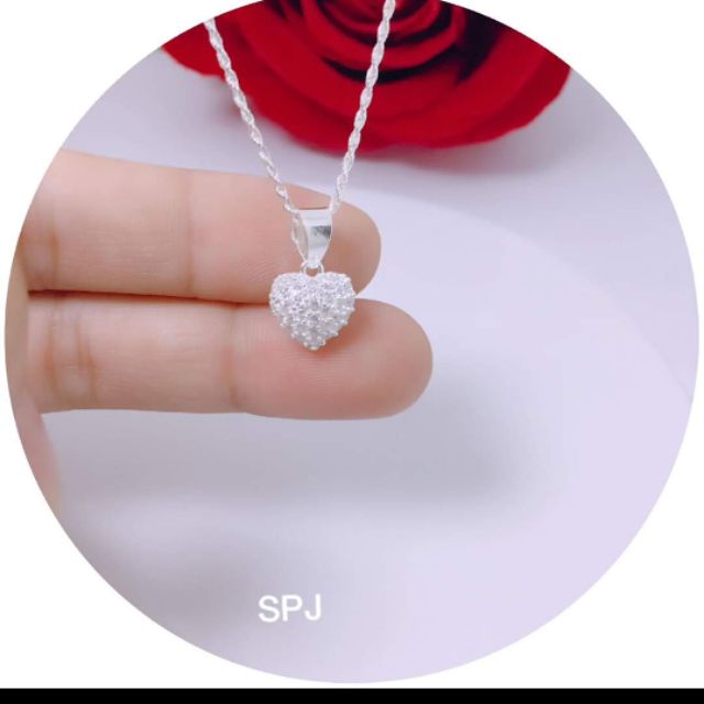 Dây chuyền bạc ta