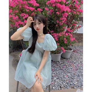 ĐẦM BBD GẤM NHŨ XANH CỔ VUÔNG TAY BỒNG🤍 Chất siêu đẹp luôn ạ , dâng xoè nhẹ nhàng lả lướt như công chúa luôn nhe