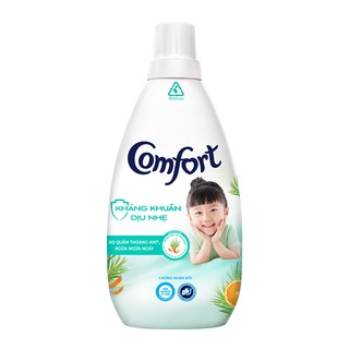 [HC GIFT] Nước xả vải em bé Comfort Kháng Khuẩn Dịu Nhẹ Chai 750ML
