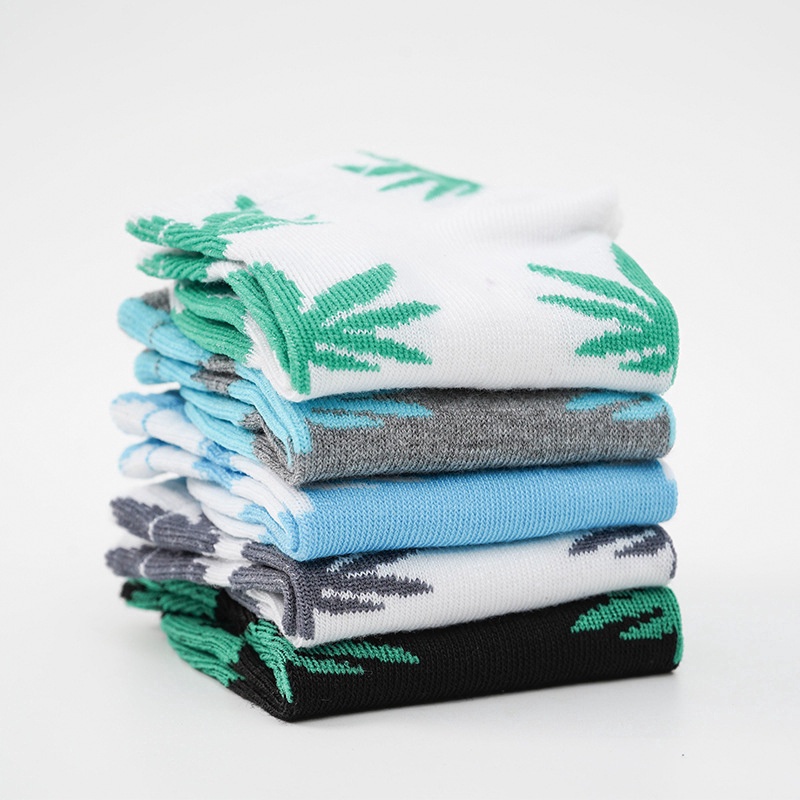 [Mới] Vớ Cotton Cao Cấp Thoải Mái Chất Lượng Cao / Vớ Thể Thao Đường Phố Hàn Quốc Hình Lá Phong Cho Nam