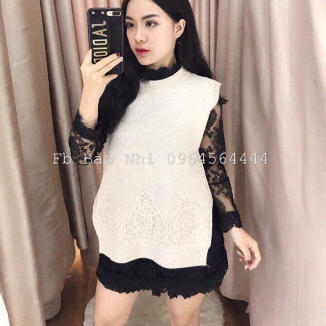 Em set váy ren rời bên em chỉ còn 4set thôi khách nhé, lô cuối cùg e ôm :)) ai lấy ib cko e sớm nhé giá chỉ 300k hoy ah.