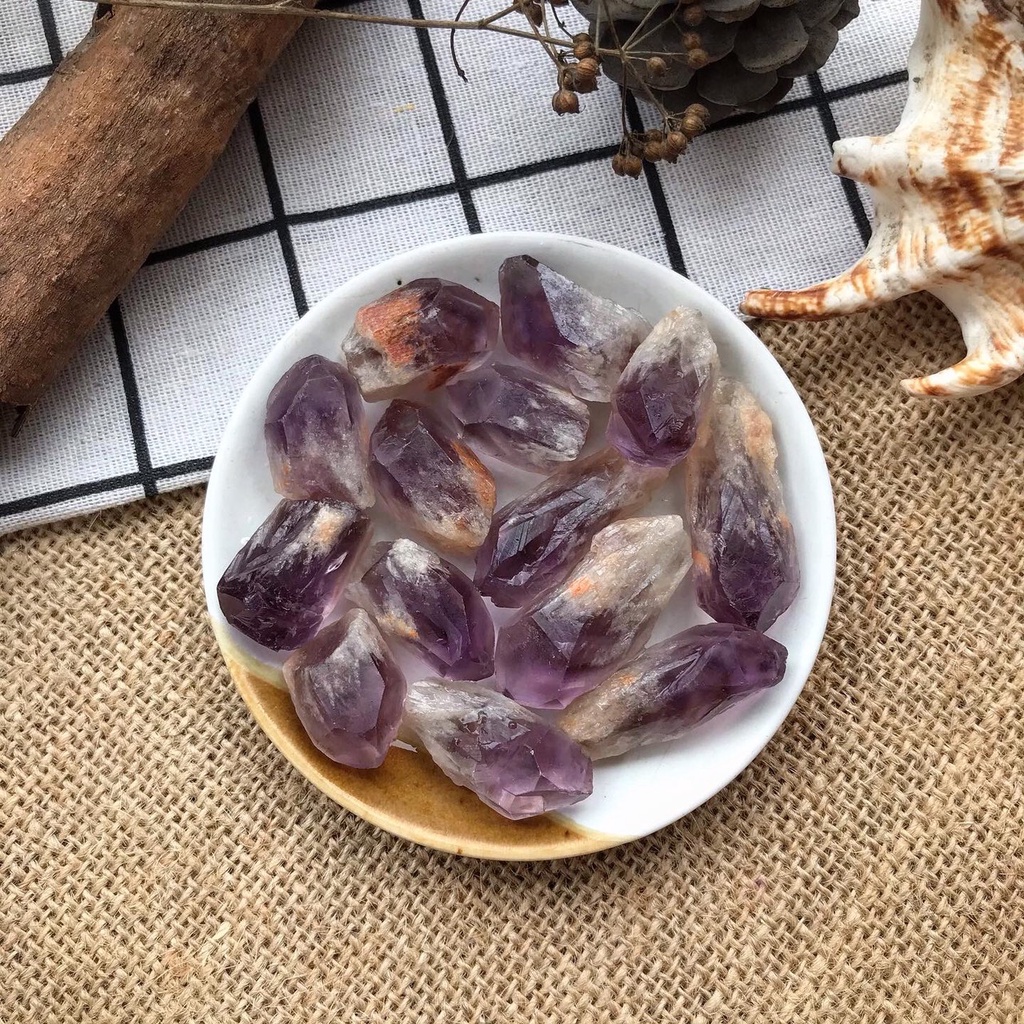 Đá thanh tẩy phong thuỷ búp Ta tím thô (mầm tím)