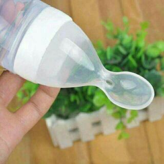 Bình thìa ăn dặm silicon