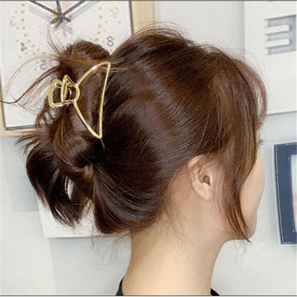 Kẹp càng cua bằng hợp kim sành điệu cho nữ
