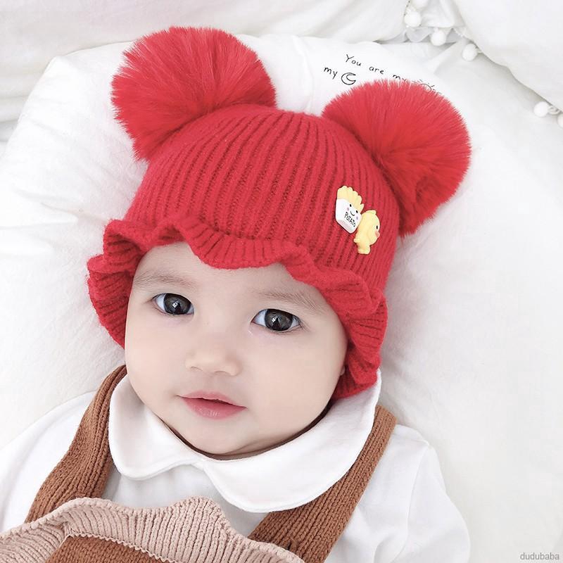 Nón trùm đầu phối quả bóng lông dễ thương cho bé