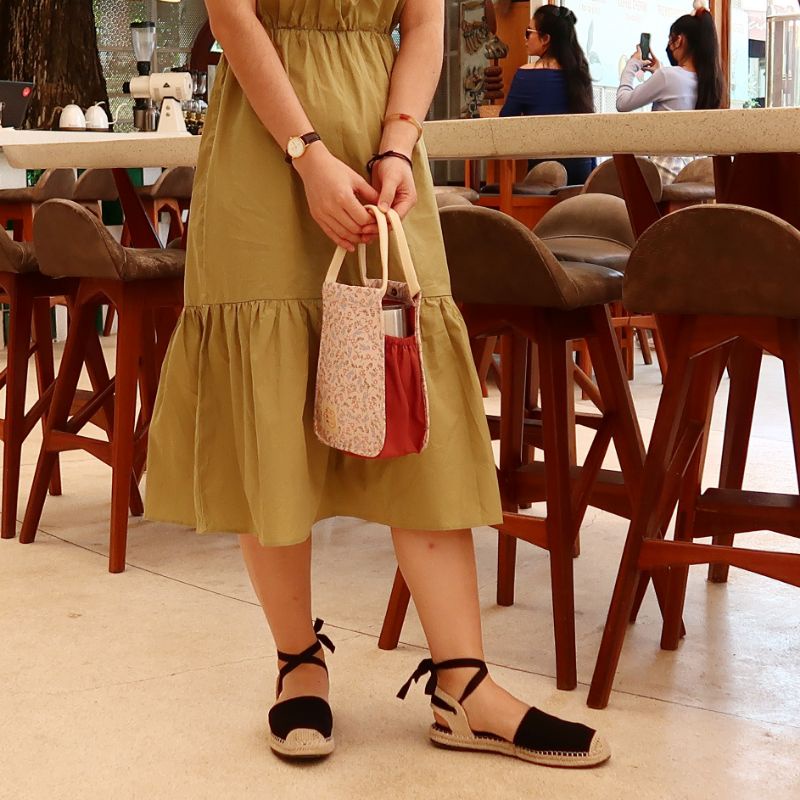 Túi vải đựng bình nước họa tiết hoa nhí hồng TaN cupholder