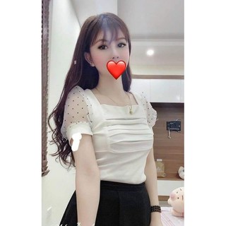 Áo cổ vuông tay bồng