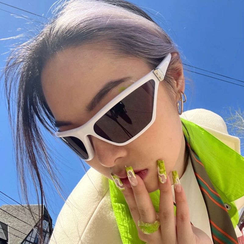 Kính Mát Mắt Mèo Oversize Thời Trang Cá Tính