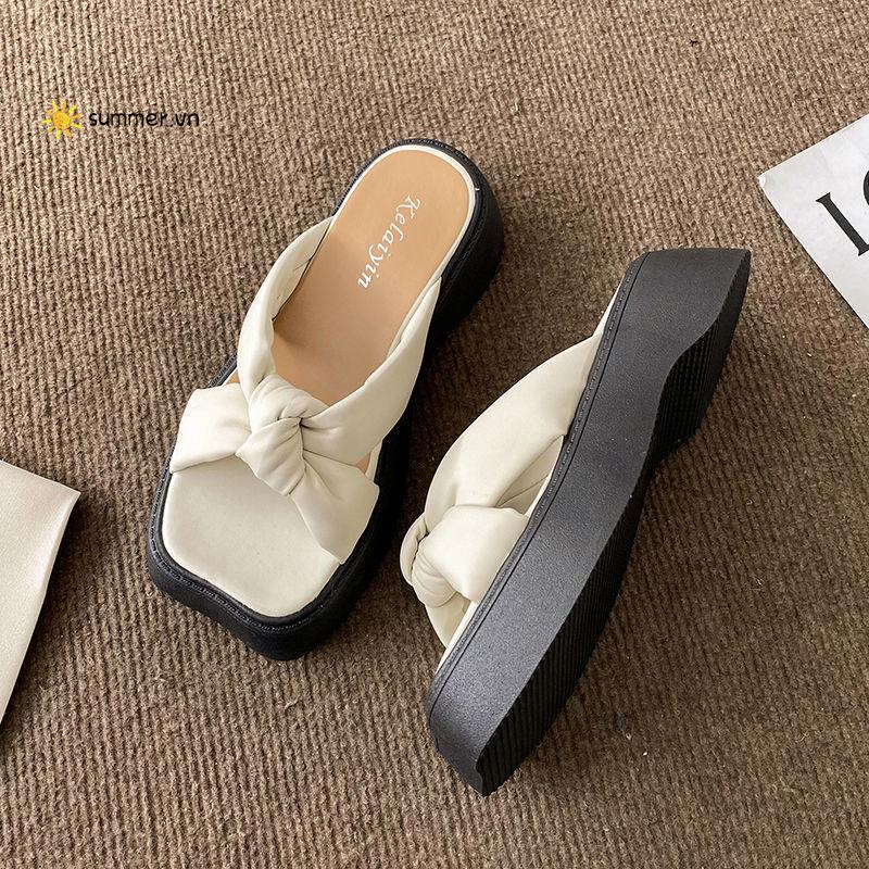 Dép Xỏ Ngón Đế Dày Chống Trượt Dễ Phối Đồ Thời Trang Mùa Hè Cho Nữ 2022